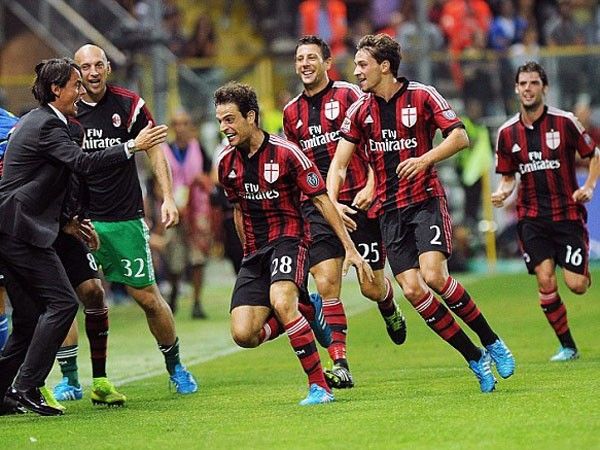 Tin bóng đá QT tối 26/10: AC Milan lập kỷ lục buồn