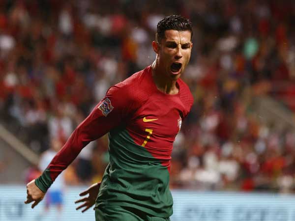 Những thành tựu và danh hiệu quan trọng khác của Ronaldo