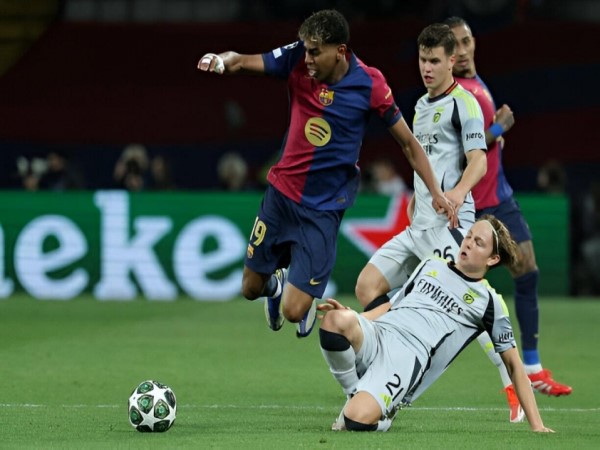 Hiệp hai kịch tính, Barca giữ vững lợi thế
