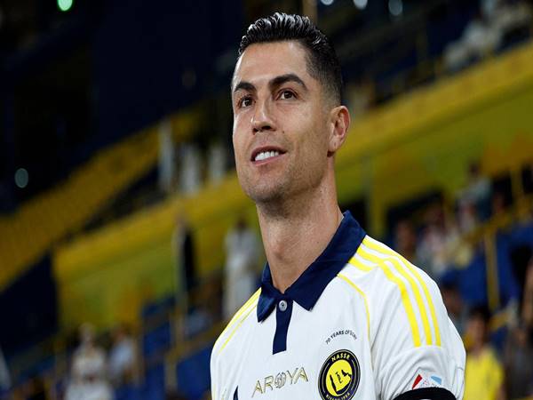 Ronaldo từng khoác áo những đội bóng nào?