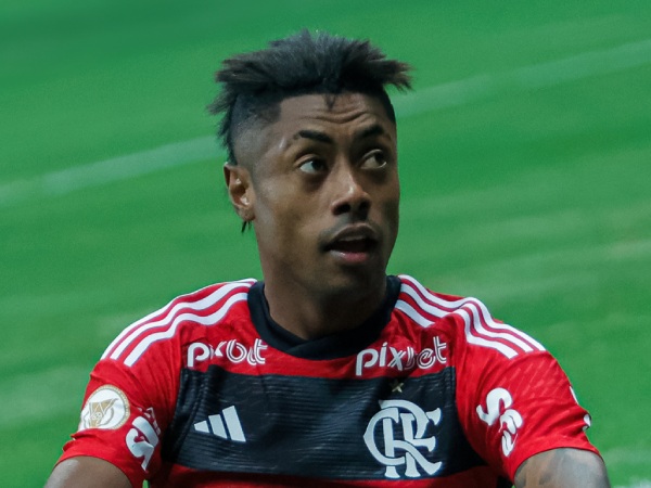 Rúng động: Sao bóng đá Brazil đối mặt với 17 năm tù