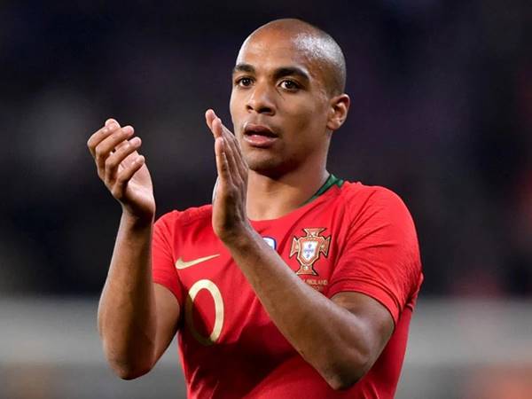 Thông tin cầu thủ Joao Mario: Lão tướng của Benfica