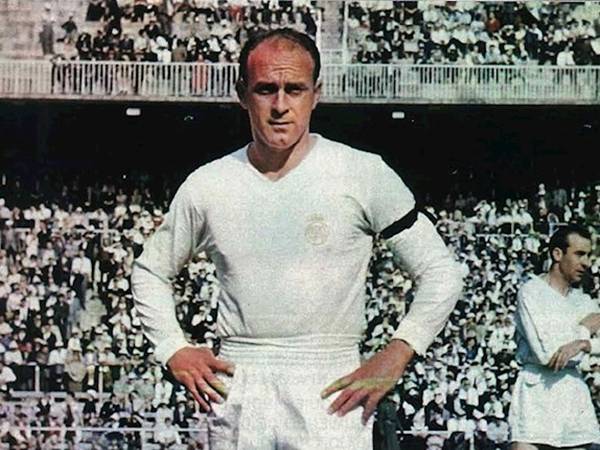 Những tiền vệ Real Madrid huyền thoại hay nhất lịch sử