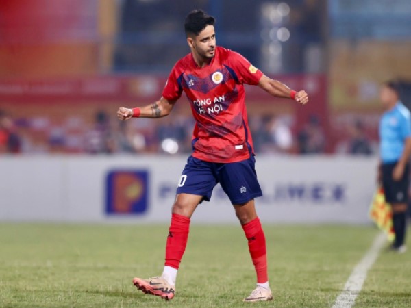 BĐVN: Leo Artur nhận thẻ đỏ và án treo giò ở V-League