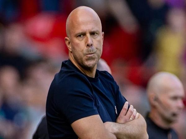 Tin Liverpool: Arne Slot cần học theo Klopp